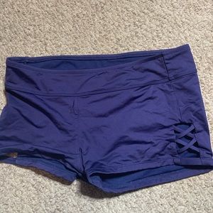 Mossimo spandex shorts